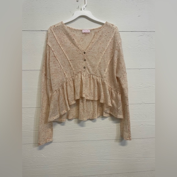 Pink Lily - Picture 2 of 4